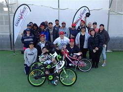 Successful-Team-Bonding__250px-1.jpg Successful-Team-Bonding__250px-1.jpg
