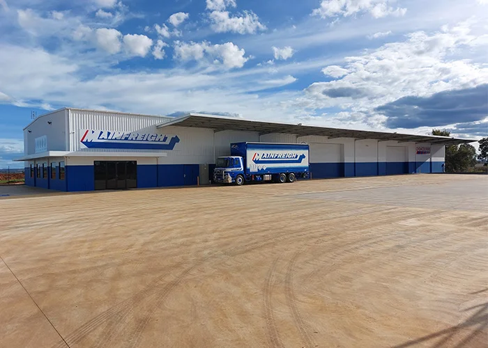 Dubbo Mainfreight Transport