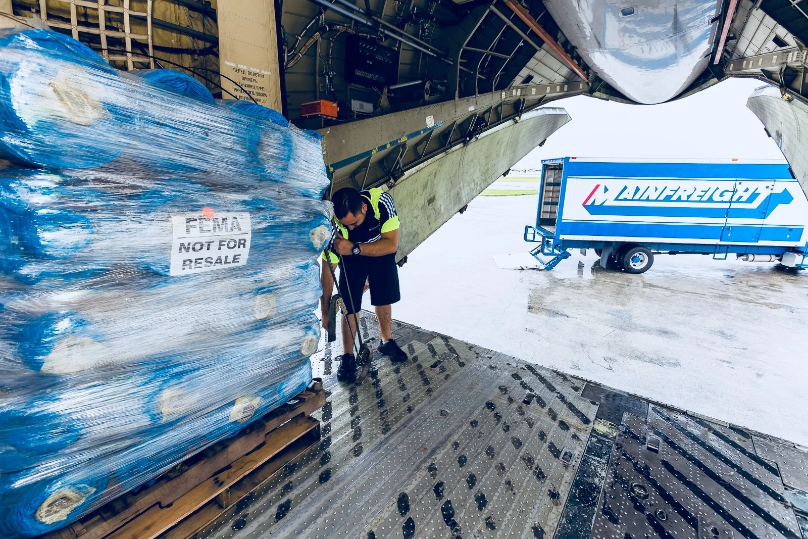 Aircraft Types - cargo - Team Member in Cargo Plane