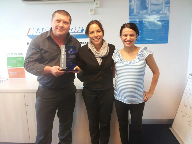 outstanding service award - Mainfreight